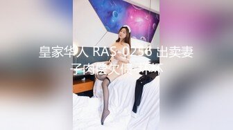 《人妻熟女控☀️必备》强烈推荐！风韵犹存大奶一线天美鲍网红熟女【亚馨】订阅私拍，各种露出外拍性爱口交紫薇太好了绝对败火 (16)