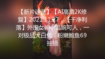 因亲姐姐不让他玩手机 还要监督他写作业,所以偷拍亲姐姐上厕所和洗澡来报复性曝光她