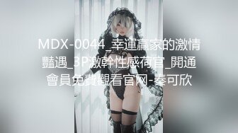 【新片速遞】   双飞美女 动啊哥快动干哈换她还有劲 别停快使劲 别摸我要么把我操明白 轮流无套输出哥们今天碰到对手了操的汗流浃背